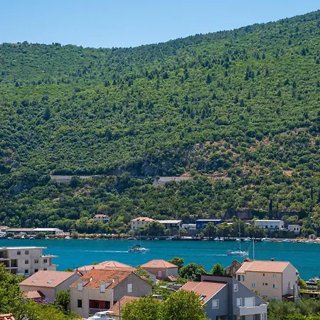 Majer Апартаменты *