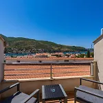 Majer Apartman Mokosica