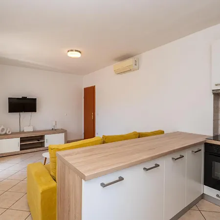 Majer Apartman