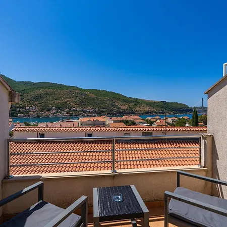 Majer Apartamento Mokošica